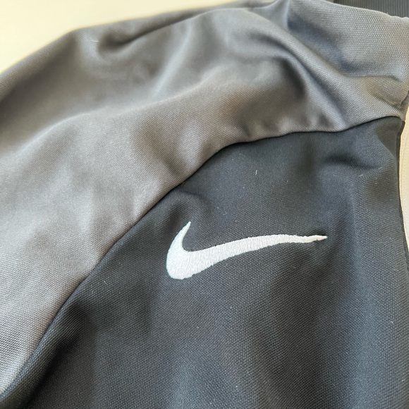 Nike Dri-Fit Boston United Football Club Youth Track Jacket Full Zip - Picture 7 of 8